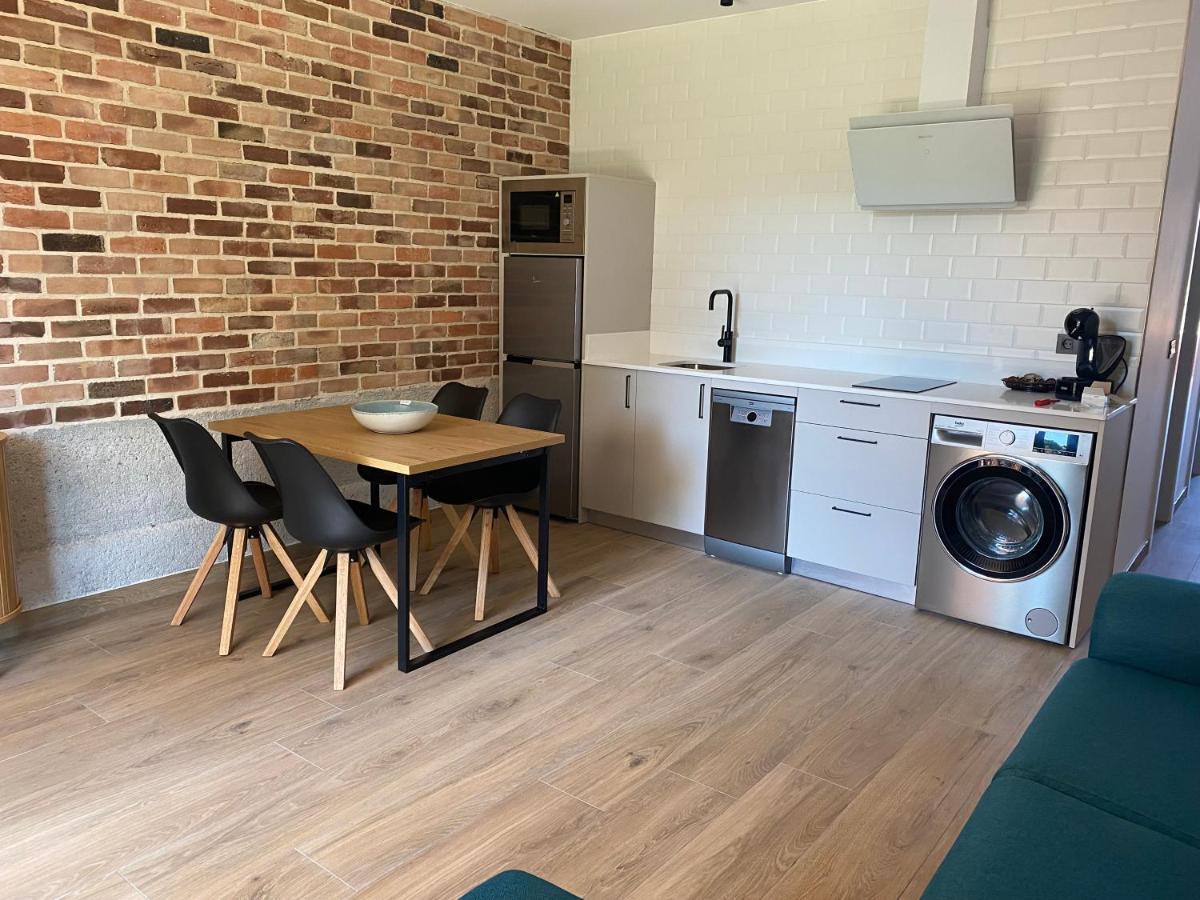 Alma Marina Apartamentos Сомо Екстер'єр фото